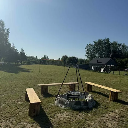 Holiday home Jeleni Zakatek W Leleszkach Leleszki